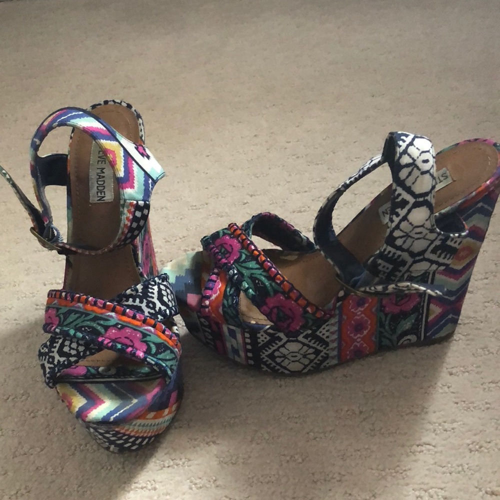 Steve Madden wedges 7.5